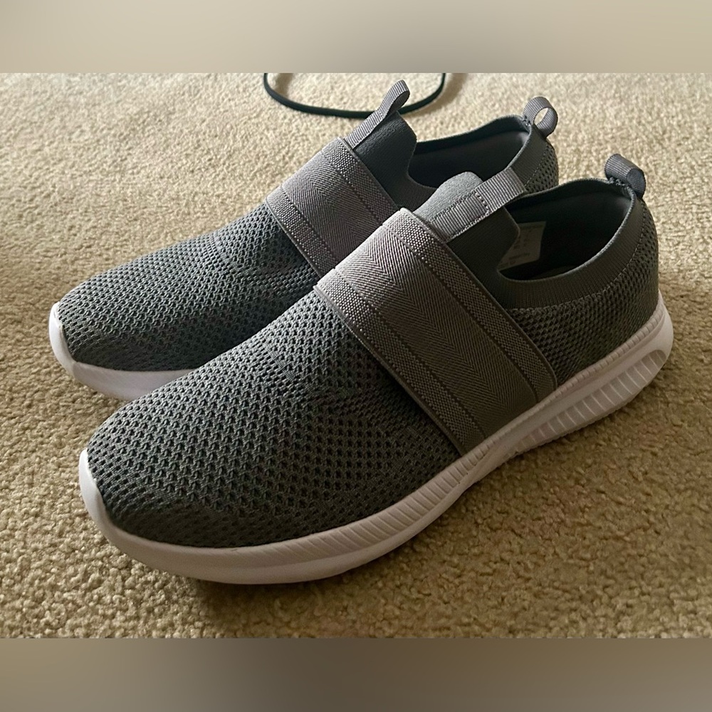 Size 12 Slip on Running Shoes